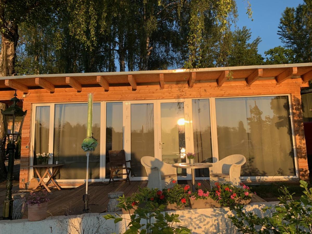 Tiny House Oder Ferienwohnung Auf Der Sunset Marina 柏林 外观 照片