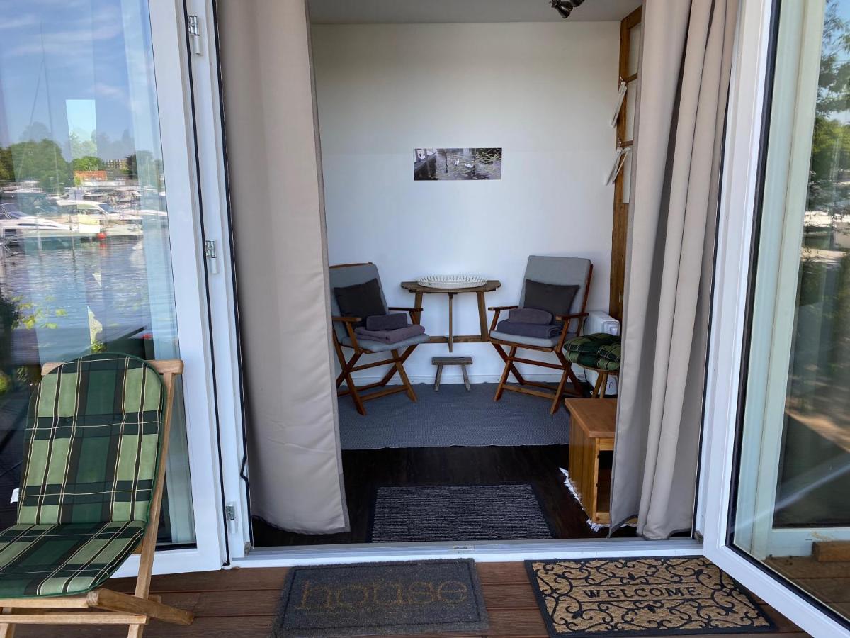 Tiny House Oder Ferienwohnung Auf Der Sunset Marina 柏林 外观 照片