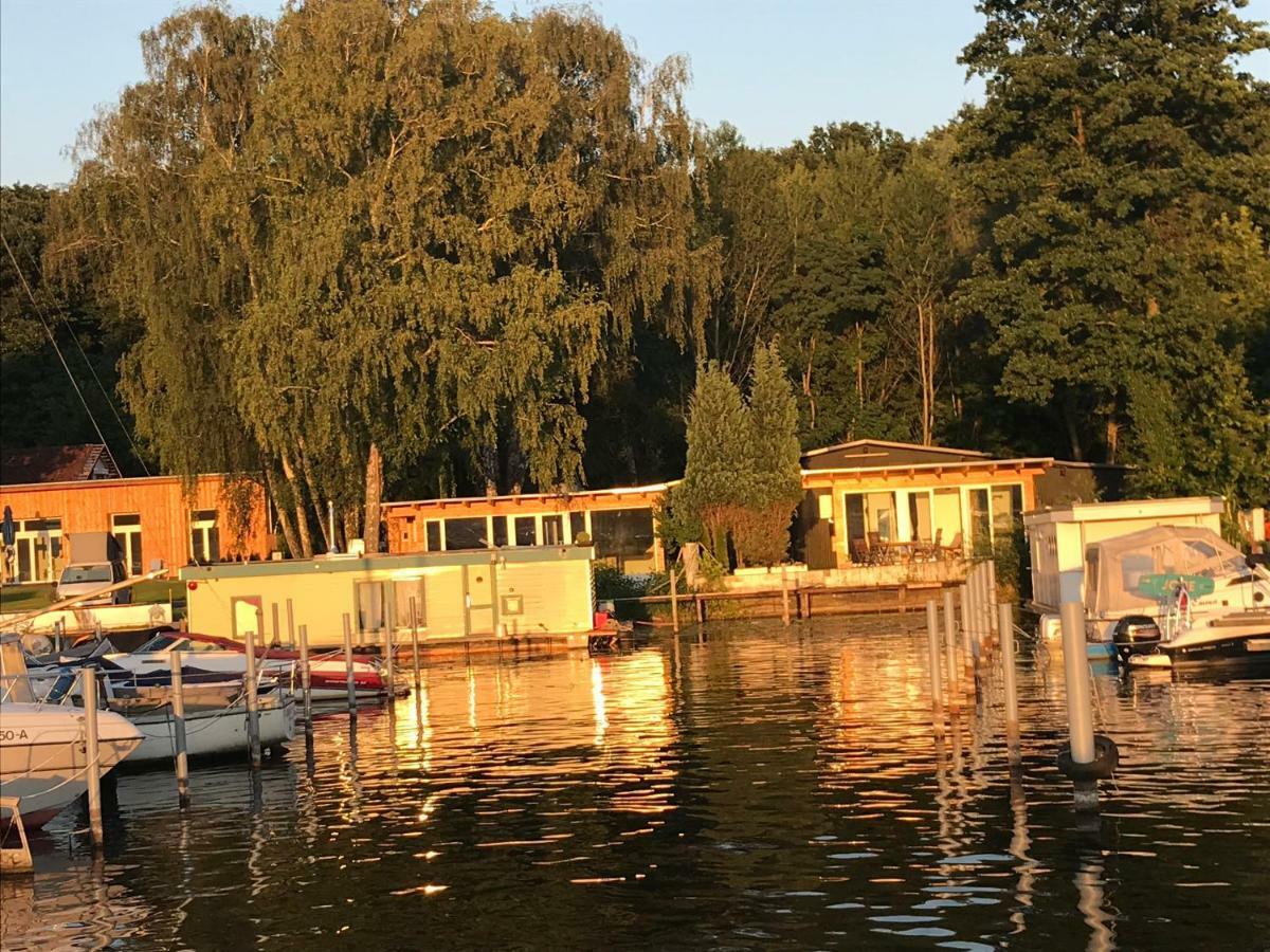 Tiny House Oder Ferienwohnung Auf Der Sunset Marina 柏林 外观 照片