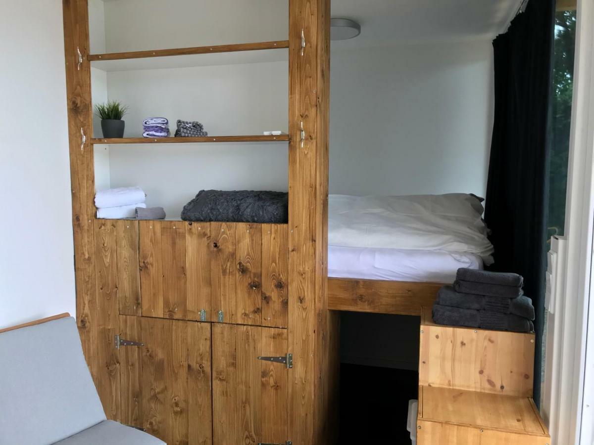 Tiny House Oder Ferienwohnung Auf Der Sunset Marina 柏林 外观 照片