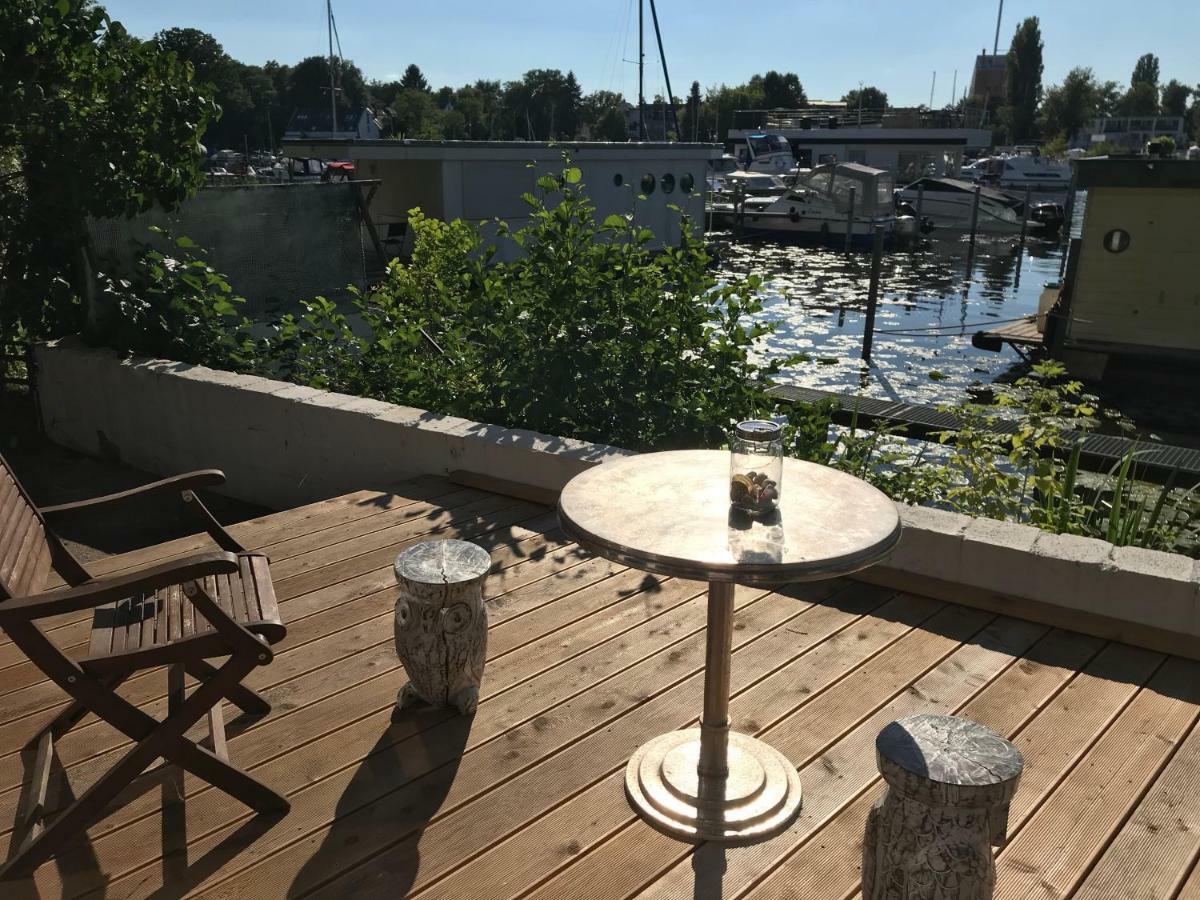 Tiny House Oder Ferienwohnung Auf Der Sunset Marina 柏林 外观 照片